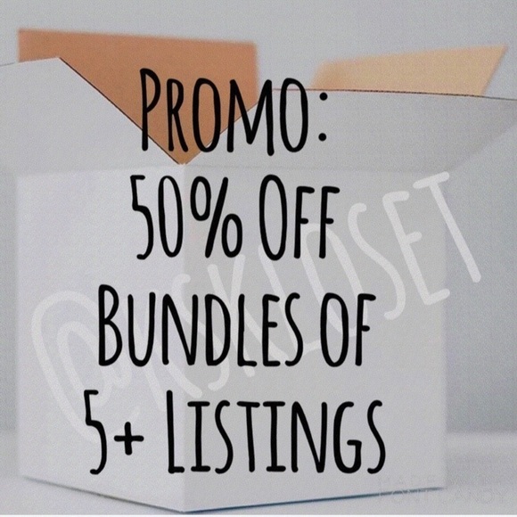 NEW Boohoo High Waisted Mom Jeans in Dark Blue - Picture 3 of 3